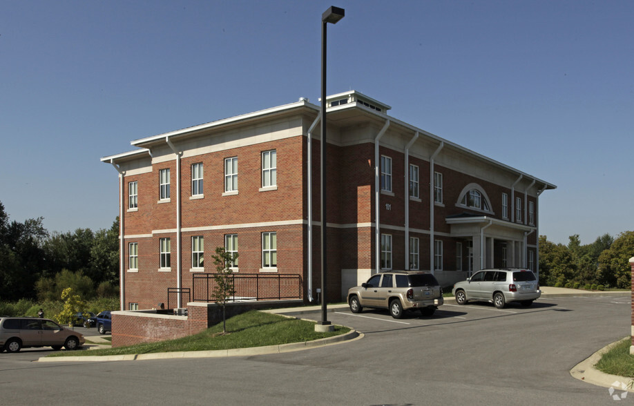 Primary Photo Of 101 Financial Dr, Elizabethtown Office For Lease