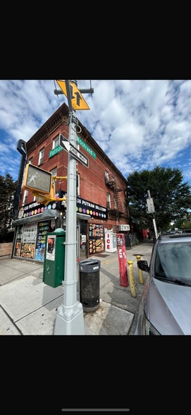 More Photos Of 293 Putnam Ave, Brooklyn Apartments For Lease