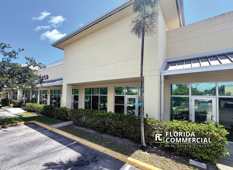 More Photos Of SE Federal Hwy, Stuart Unknown For Lease