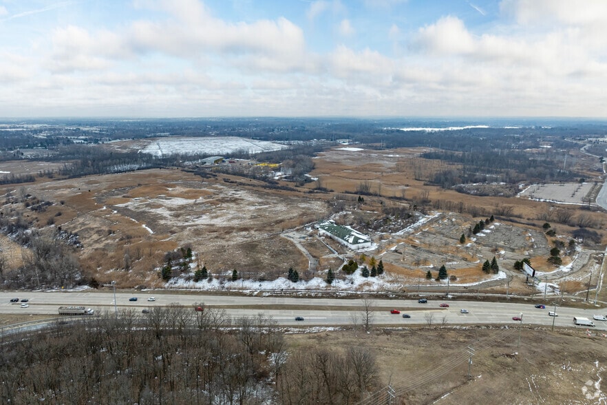 More Photos Of 3951-3971 Joslyn Rd, Auburn Hills Land For Sale