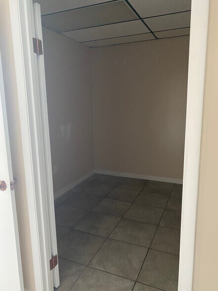 More Photos Of 102 Columbia Dr, Cape Canaveral Office Residential For Sale