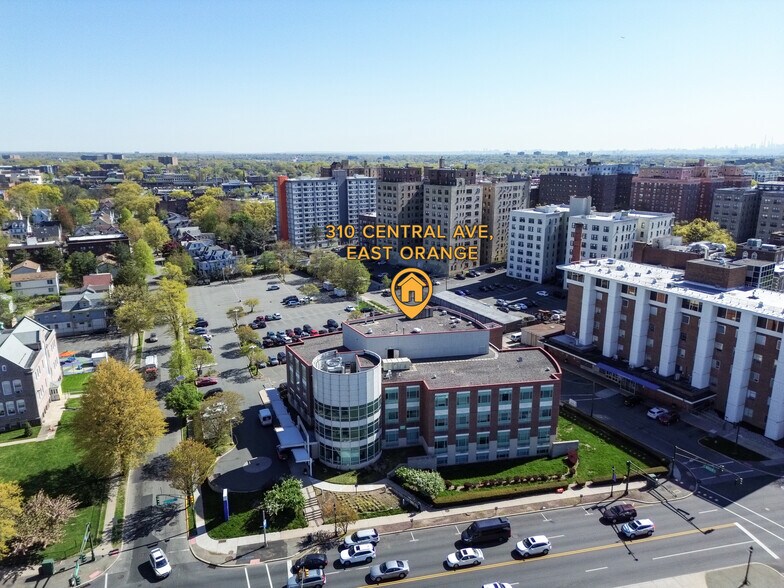 More Photos Of 310 Central Ave, East Orange Medical For Lease
