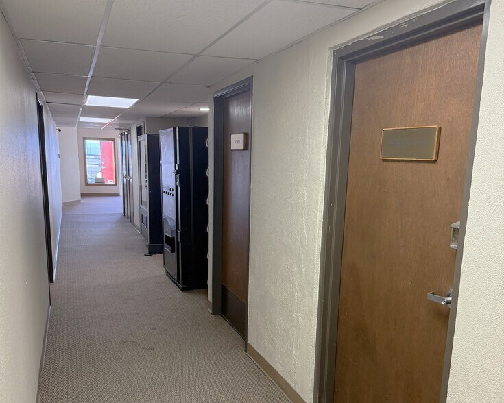 More Photos Of 13750 E Rice Pl, Aurora Office For Lease