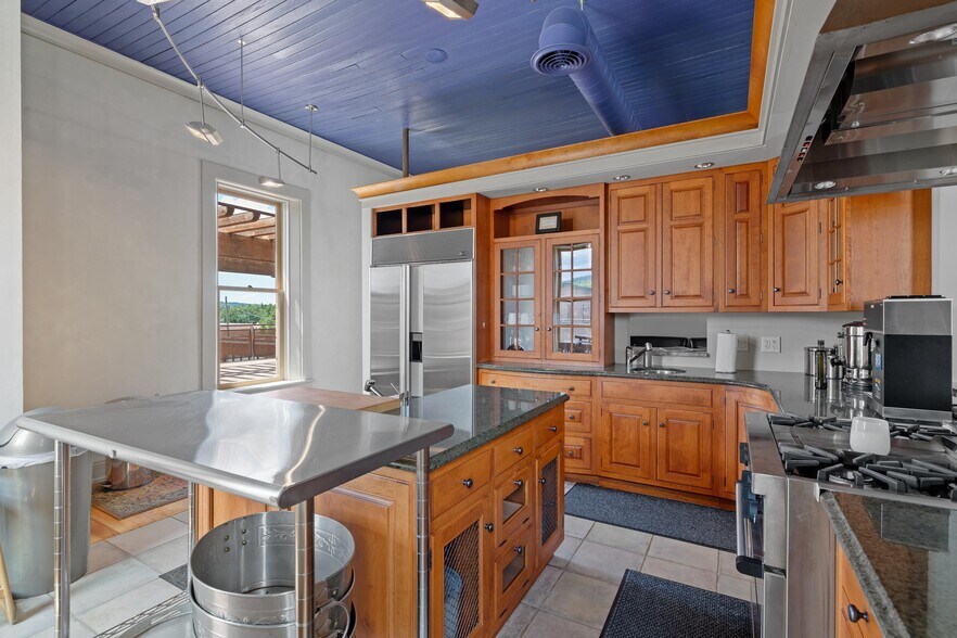 More Photos Of 701 N 5th St, Spearfish Restaurant For Sale