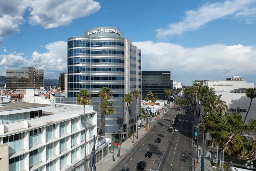 More Photos Of 9701 Wilshire Blvd, Beverly Hills Office For Lease