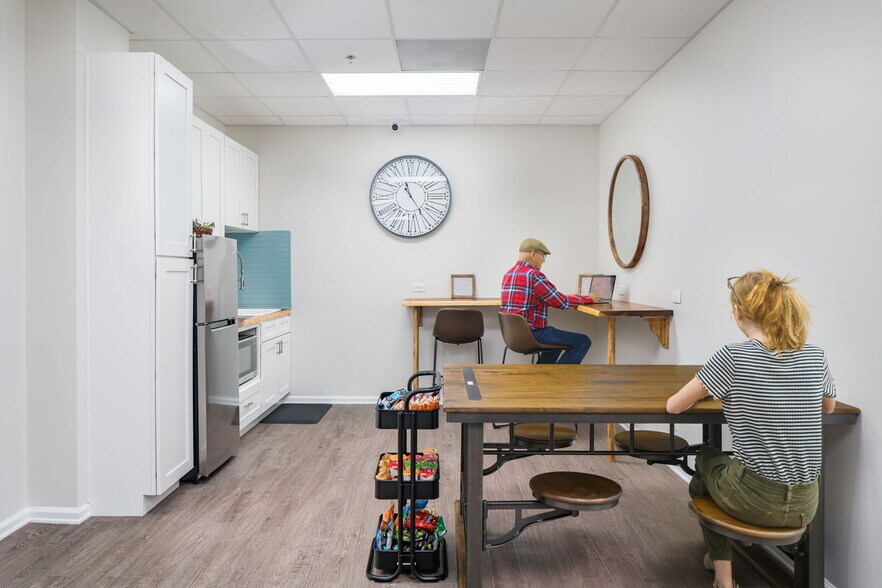 More Photos Of 701 Market St, Saint Augustine Loft Creative Space For Sale