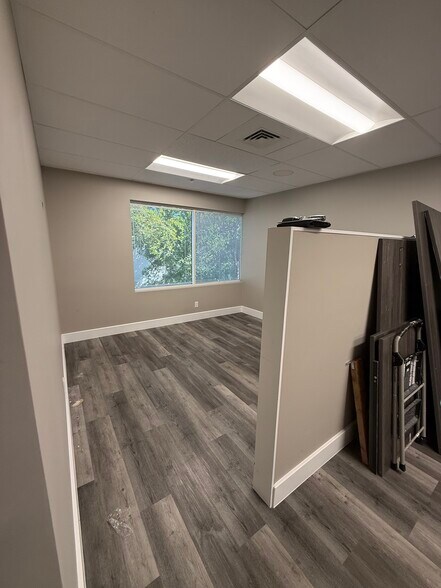 More Photos Of 1720 E Tiffany Dr, West Palm Beach Office For Lease