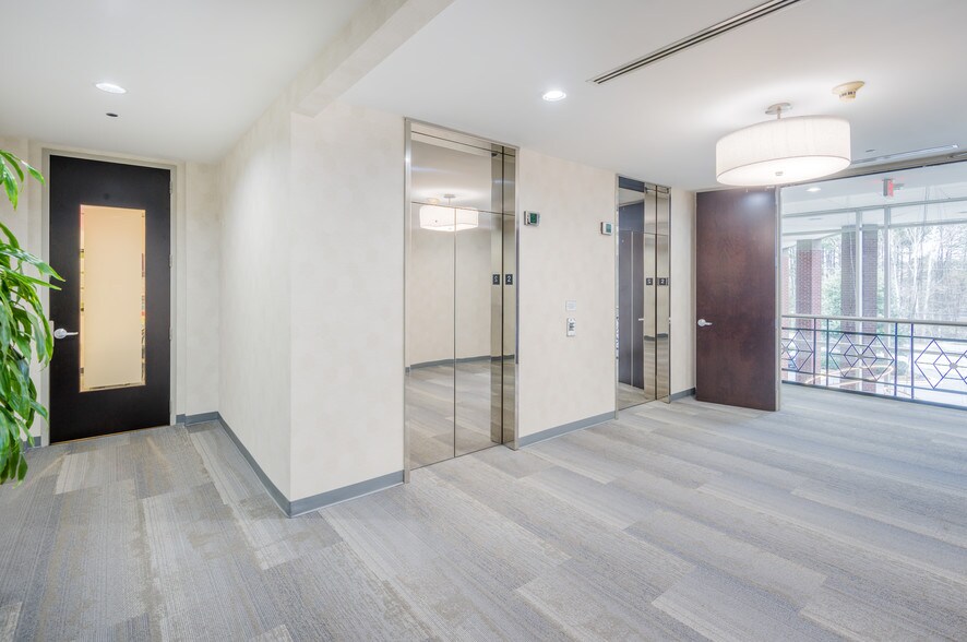 More Photos Of 801 Jones Franklin Rd, Raleigh Office For Lease