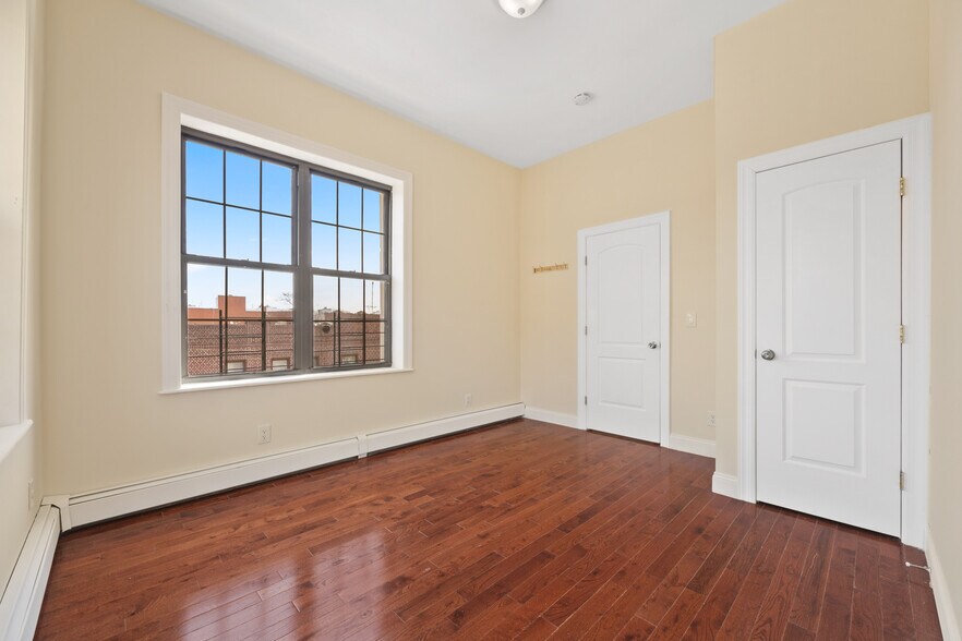 More Photos Of 222 E 51st St, Brooklyn Storefront Retail Residential For Sale