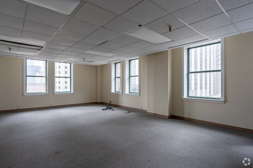 Photo of 13rd Floor Ste 1300