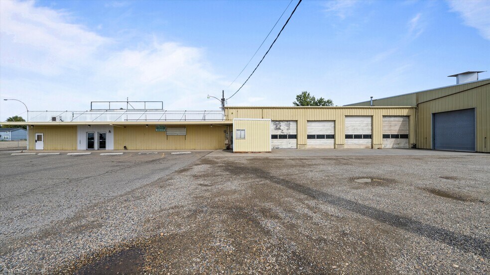 More Photos Of 1722 Morgan Rd, Sunnyside Warehouse For Sale