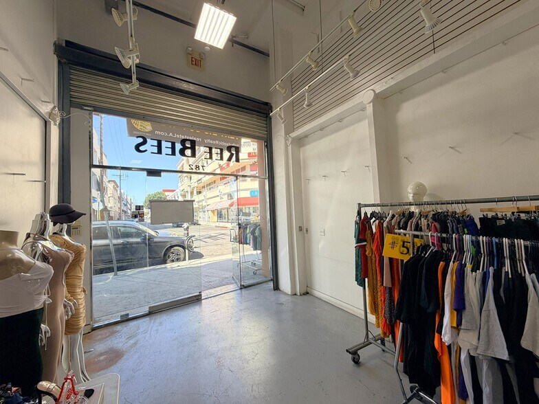 More Photos Of 790 E 12th St, Los Angeles Storefront For Lease