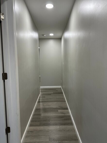 More Photos Of 751 Union Blvd, Allentown Storefront Retail Office For Sale