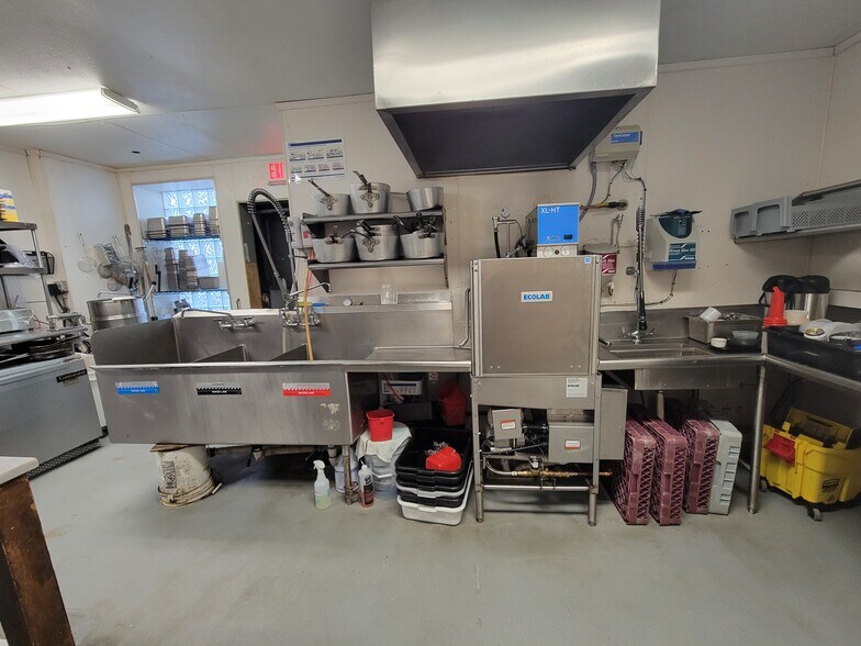 More Photos Of 522 Cookman Ave, Asbury Park Restaurant For Sale