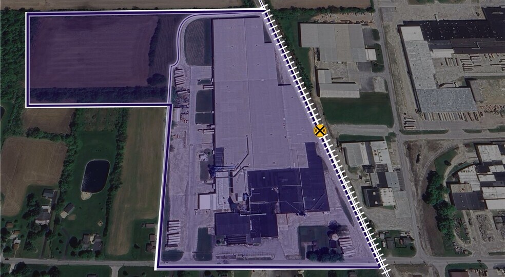 More Photos Of 458 2nd Ave, Tiffin Manufacturing For Sale