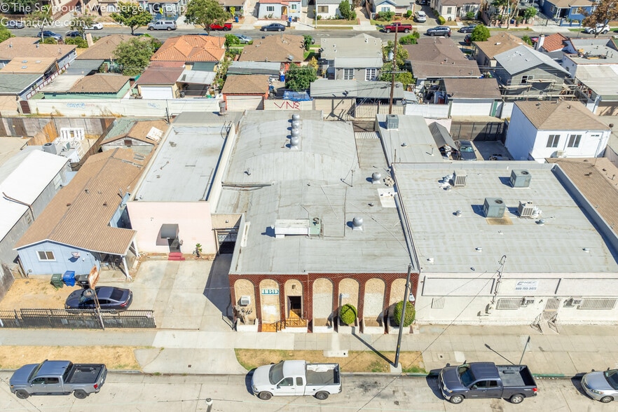 More Photos Of 1026 S Gerhart Ave, Commerce Warehouse For Sale