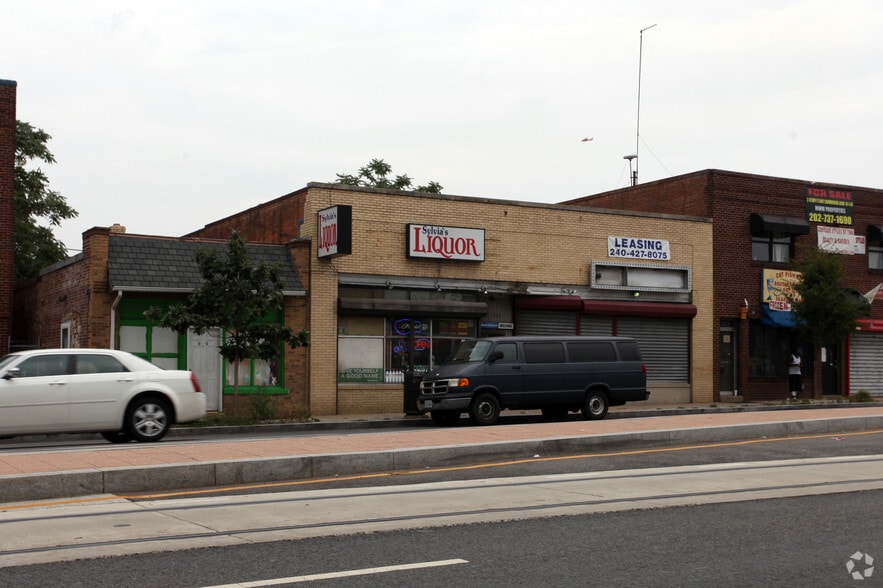 Primary Photo Of 1818-1820 Benning Rd NE, Washington Storefront For Sale