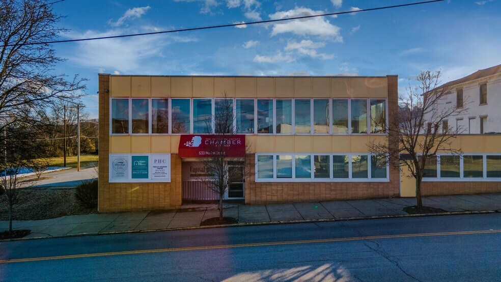 More Photos Of 630 Market St, Steubenville Office For Sale