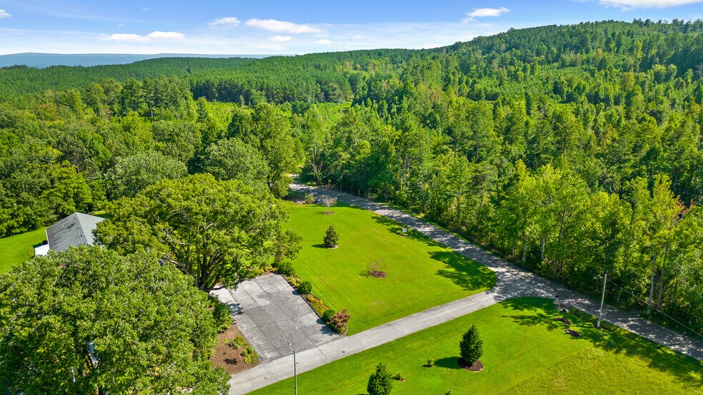 More Photos Of 3872 Brayton Mountain Rd, Graysville Skilled Nursing Facility For Sale