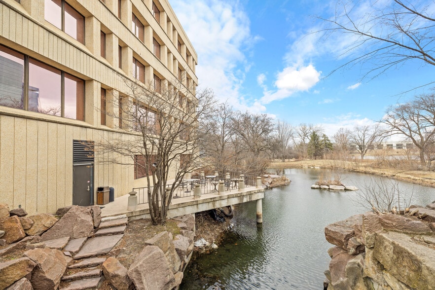 More Photos Of 10000 Highway 55, Plymouth Office For Lease