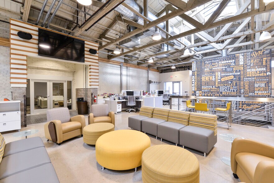 More Photos Of 121 E Buchanan St, Phoenix Loft Creative Space For Sale