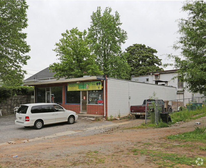 Primary Photo Of 1049-1051 Vaughan St, Clarkston Freestanding For Sale