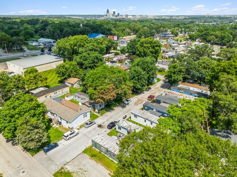 More Photos Of 1424 E Virginia Ave, Des Moines Manufactured Housing Mobile Home Park For Sale