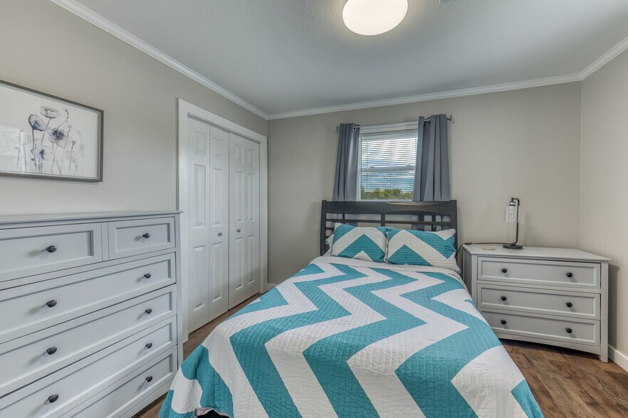 More Photos Of 1300 Holyoke St, Kingsport Apartments For Sale