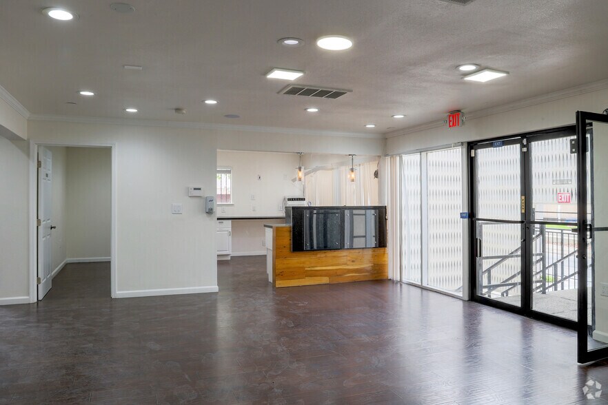 More Photos Of 556 N 1st St, San Jose Medical For Sale