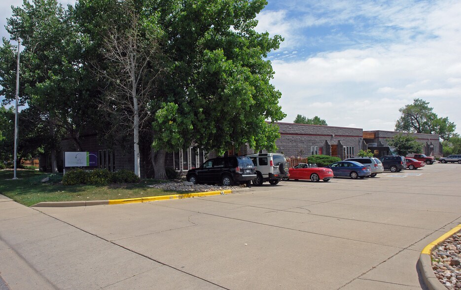 More Photos Of 530 Compton St, Broomfield Flex For Lease