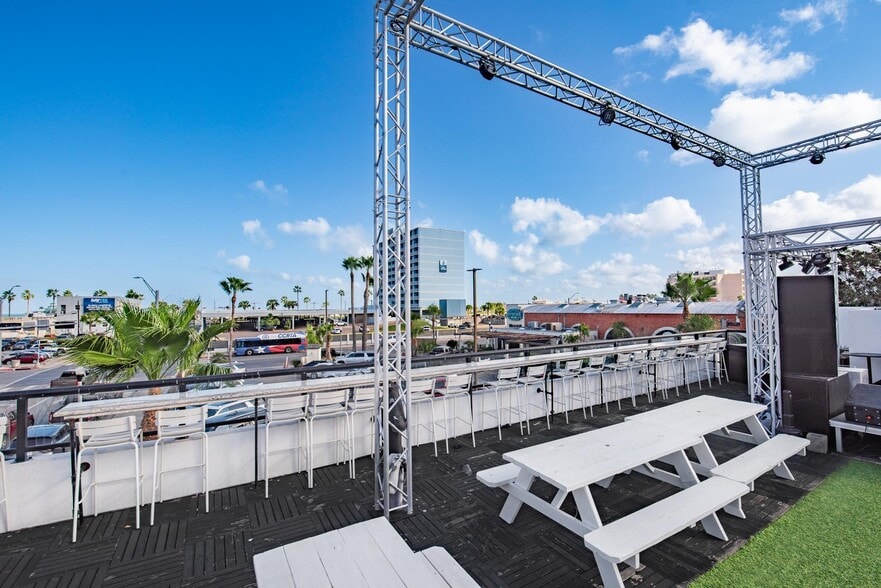More Photos Of , Corpus Christi General Retail For Sale