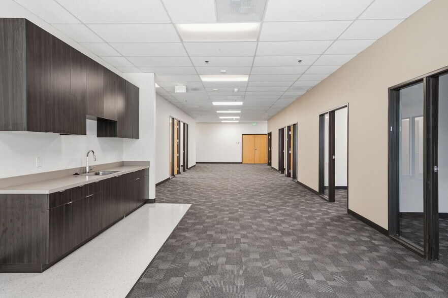 More Photos Of 6A Liberty, Aliso Viejo Office For Sale