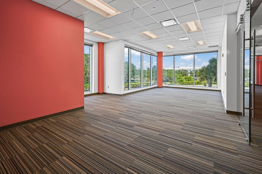 More Photos Of 12802 Science Dr, Orlando Office For Lease