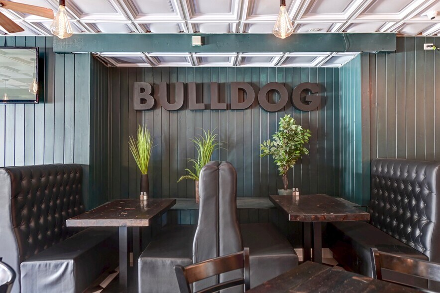 More Photos Of 3325 Ridge Rd, Lansing General Retail For Sale