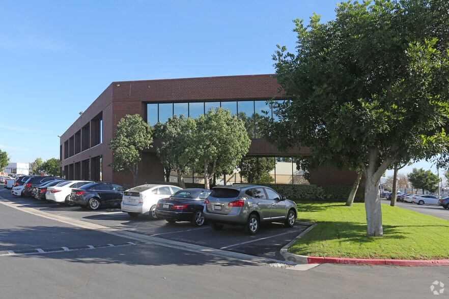 More Photos Of 1801 E Edinger Ave, Santa Ana Office For Lease