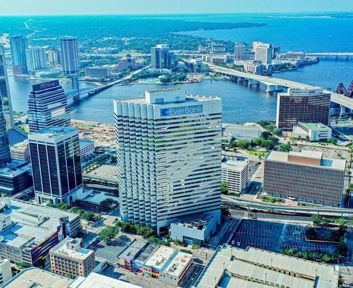 More Photos Of 301 W Bay St, Jacksonville Office For Sale