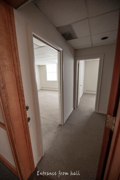 More Photos Of 39 Park Pl, Englewood Office For Lease