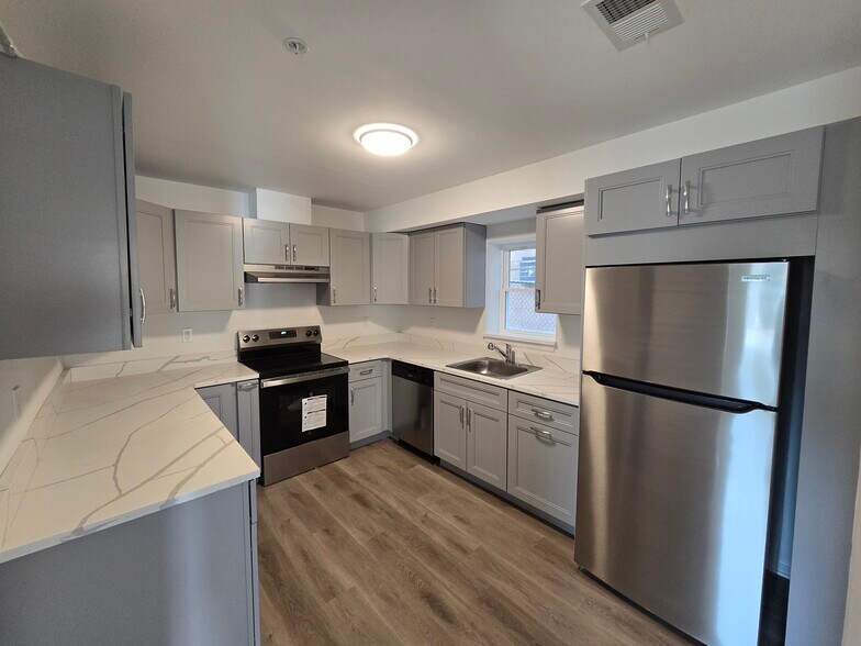 More Photos Of 237 Main St, Hackettstown Apartments For Sale