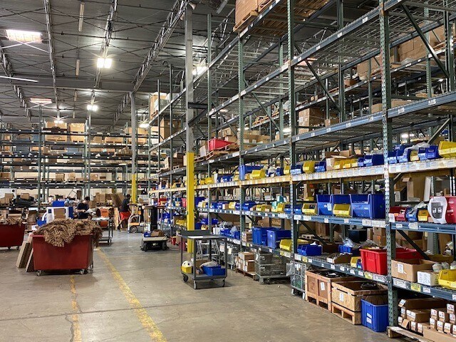 More Photos Of 8300-8310 Eastpoint Dr, Dallas Distribution For Lease