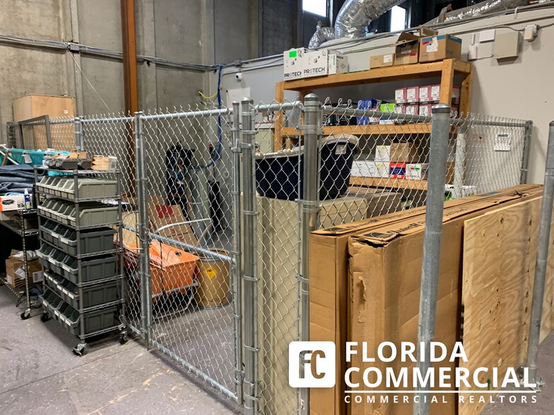 More Photos Of 2340 SW Poma Dr, Palm City Light Manufacturing For Lease
