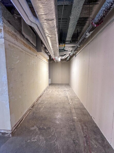 More Photos Of 206 S Broadway, Rochester Office For Lease