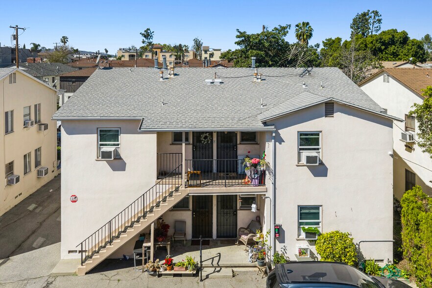 More Photos Of 5312 Vantage Ave, Valley Village Apartments For Sale