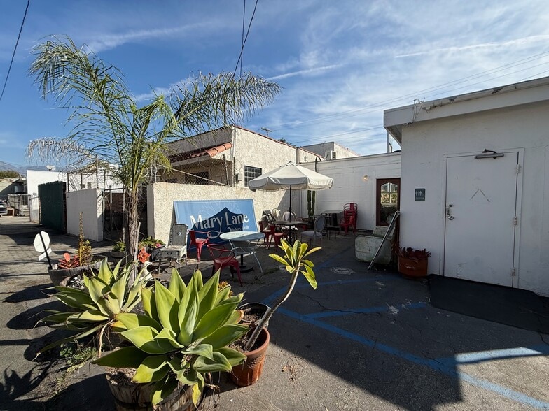 More Photos Of 301 N San Marino Ave, San Gabriel Freestanding For Sale