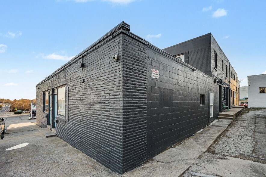 More Photos Of 6310-6312 Raytown Rd, Raytown Apartments For Sale