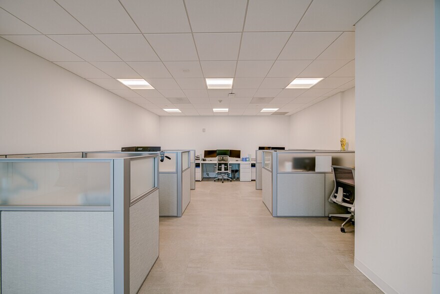 More Photos Of 8950 SW 74th Ct, Miami Office For Lease