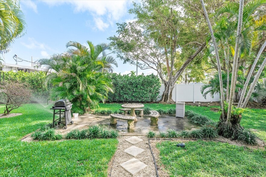 More Photos Of 515 SE 9th St, Fort Lauderdale Apartments For Sale