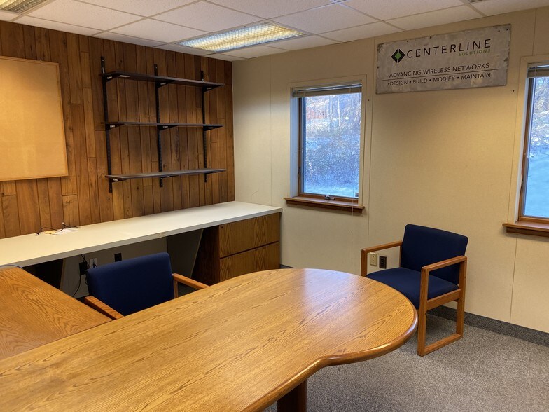 More Photos Of 1433 Pittsford-Victor Rd, Victor Light Manufacturing For Lease