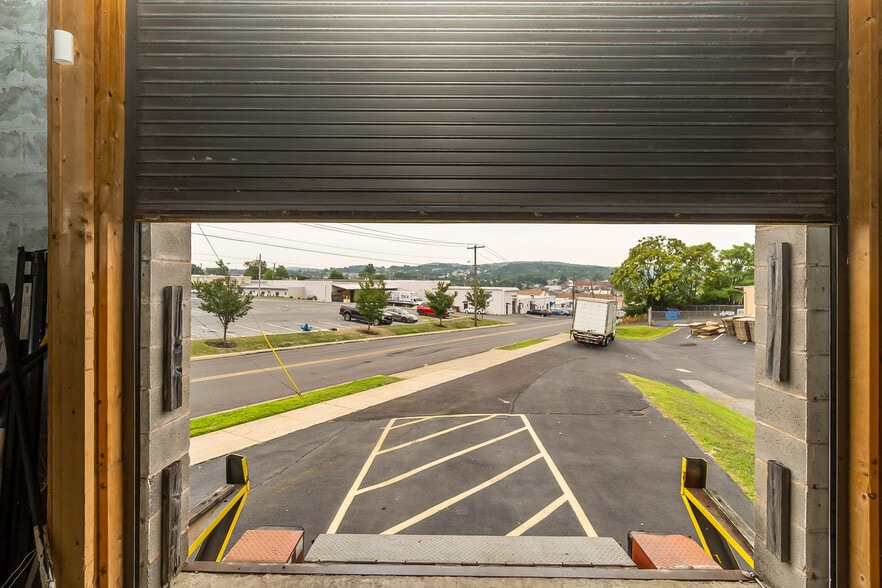 More Photos Of 622 Union Blvd, Allentown Medical For Lease