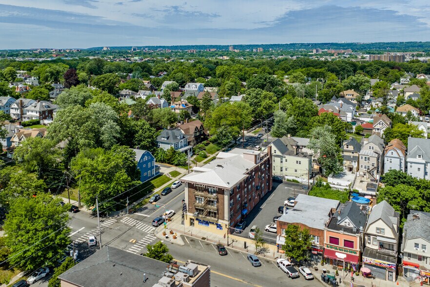 More Photos Of 638 Mount Prospect Ave, Newark Apartments For Sale