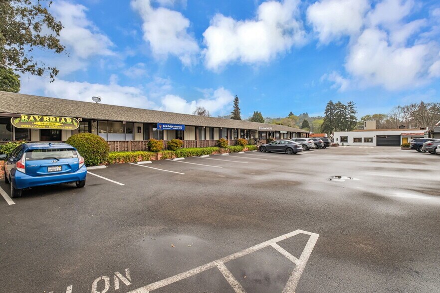 More Photos Of 3013-3035 Porter St, Soquel Office For Sale
